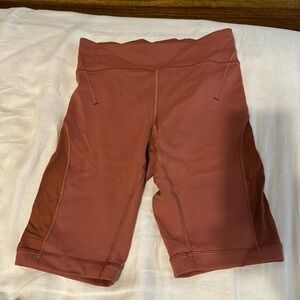 NWOT - Lululemon Biker Shorts